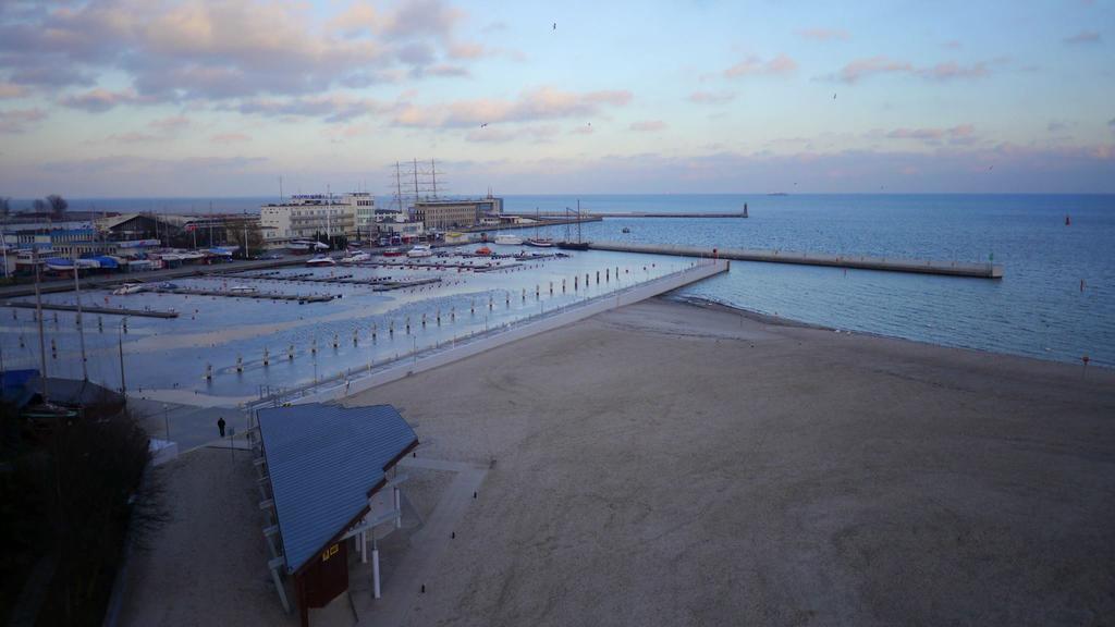 Hostel Marina Гдиня Екстериор снимка